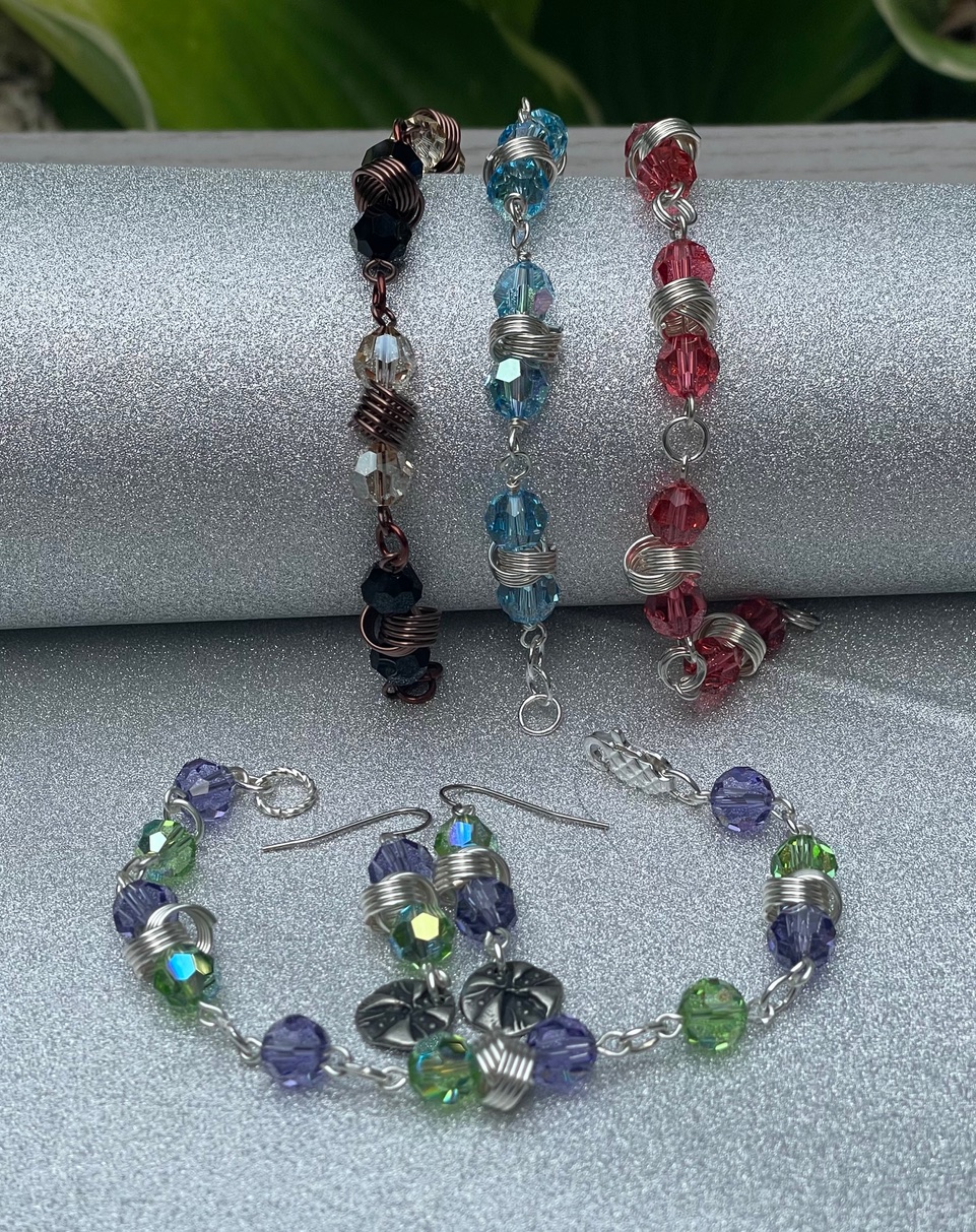 Love Knots Bracelet